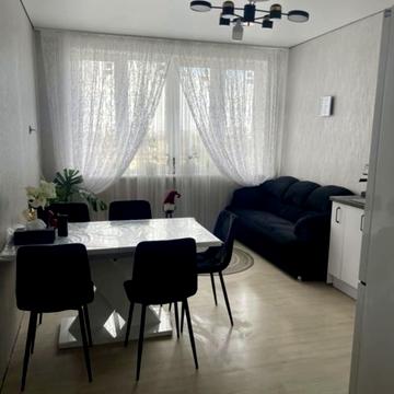 Варненська вул., 29