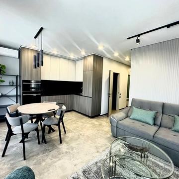 Голосіївський просп. (40-річчя Жовтня), 76