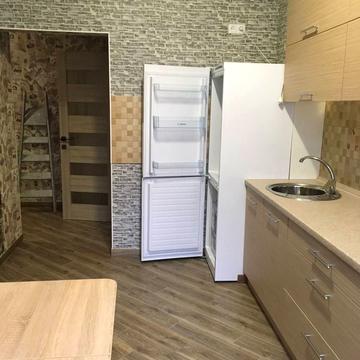 Прохоровська вул., 1/3