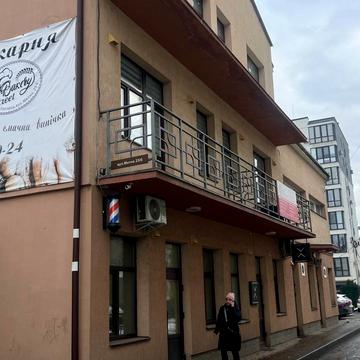 Митна вул., 25