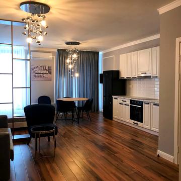 Антоновича вул. (Горького), 74