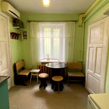 Михайлівська вул., 54