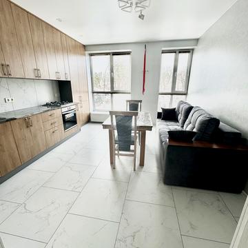 Університетська вул., 9-А