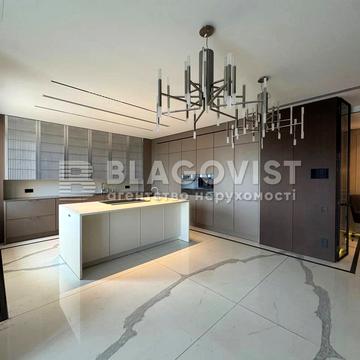 Володимира Івасюка просп. (Героїв Сталінграду), 8