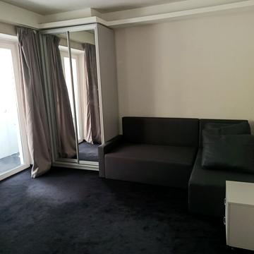 Василя Іваниса вул. (Миколи Матеюка), 9