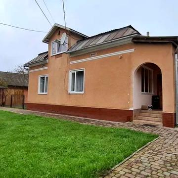 Калинова, 13