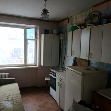 Парусна вул. (Героїв Сталінграду), 13