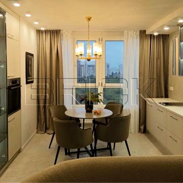 Михайла Максимовича вул. (Онуфрія Трутенка), 32-А