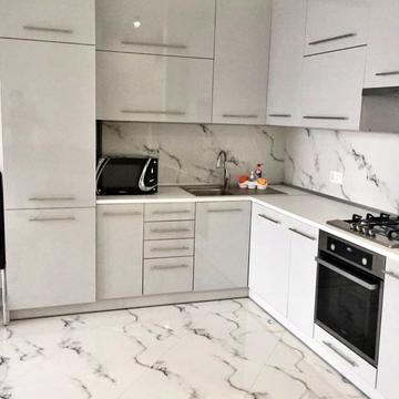 Олени Степанівни вул. (Ленінградська), 8