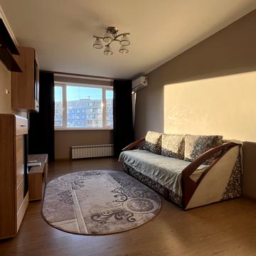 Андрія Малишка вул., 13