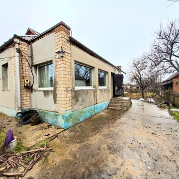 Єреванська вул., 45