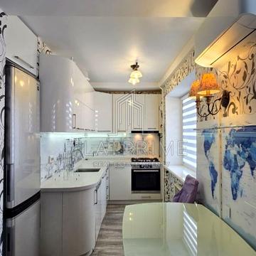 Чеховський пров., 2