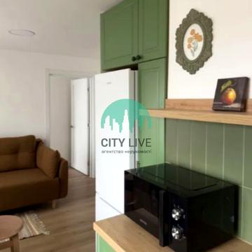 Берегова вул., 25