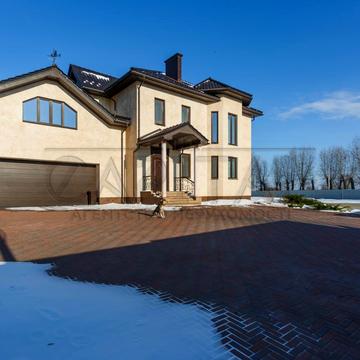 Гоголівська