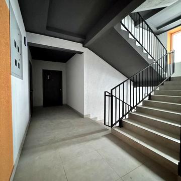 Ключний пров., (Будинок 2)