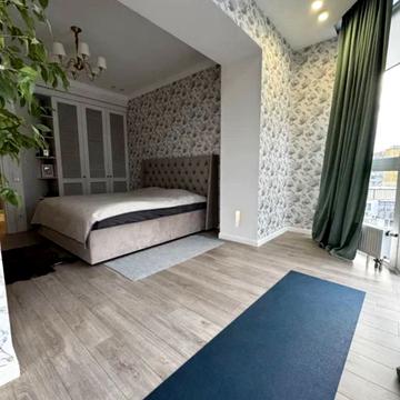 Херсонська вул., 9-Б