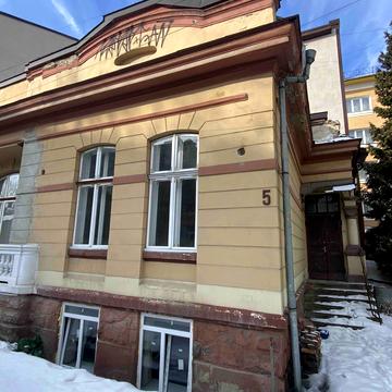 Шопена вул., 5