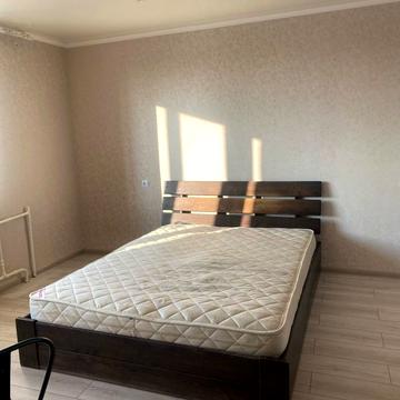 Крошенська вул., 39