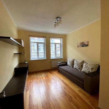 Героїв УПА вул., 24