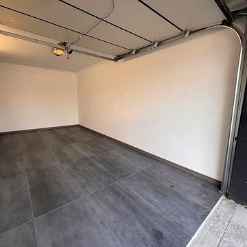 Юліана Пелеша вул., 3