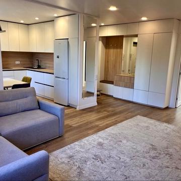 Вадима Благовісного вул. (Нікольська), 80