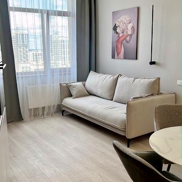 Богдана Хмельницького вул., 58-А