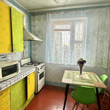 Європейського Союзу просп. (Правди), 33