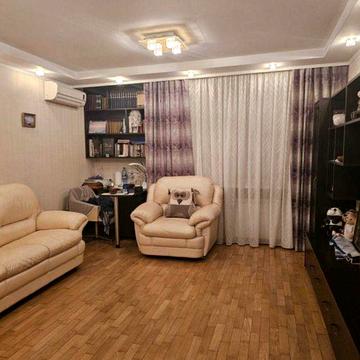 Казимира Малевича вул. (Боженка), 83