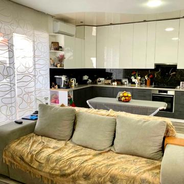 Коритнянська вул.