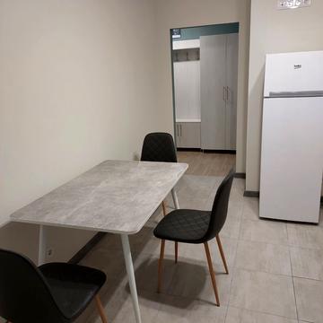 Миколаївська вул., 14