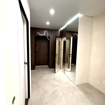 Володимирська вул., 76-Б