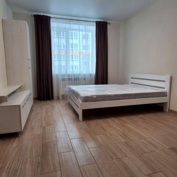 Миколаївська вул., 7