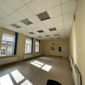 Юрія Федьковича вул., 10