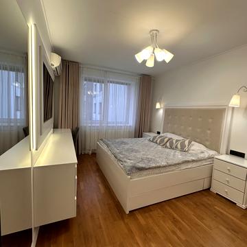 Макогона вул., 23