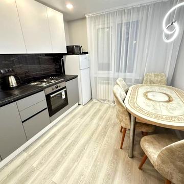 Володимира Великого вул. (Артема), 25