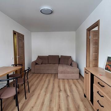 Незалежності вул., 101