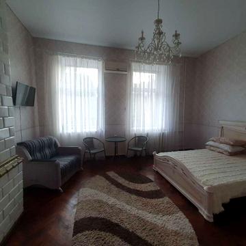 Успенська вул. (Чичерина), 54