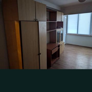 Романа Ратушного вул. (Волгоградська), 33