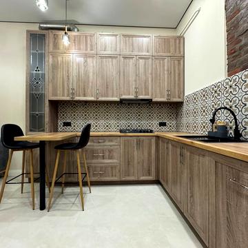 Олени Степанівни вул. (Ленінградська), 4