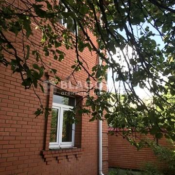 Генерала Момота вул. (Маршала Говорова), 1