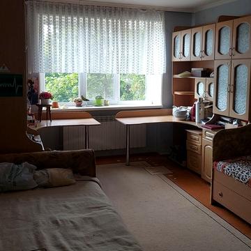 Михайла Грушевського вул., 43