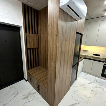 Капушанська вул., (Будинок 1)