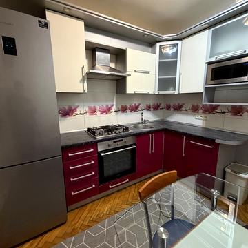 Керченська вул., 17