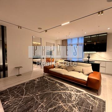 Саперне Поле вул., 3