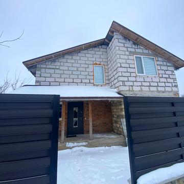 Автомобільна вул., 48