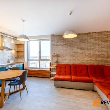 Європейського Союзу просп. (Правди), 41-А