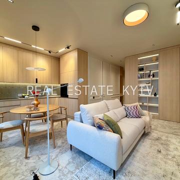 Андрія Верхогляда вул. (Михайла Драгомирова), 19-Б