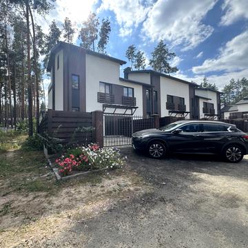 Мисливська вул., 5