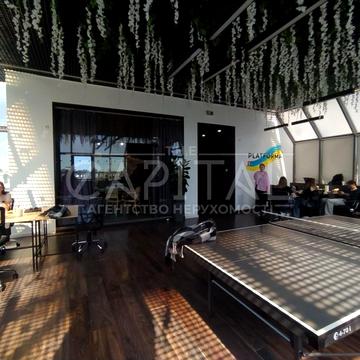 Богдана Хмельницького вул., 17/52