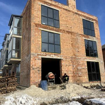 Івана Богуна вул., 2